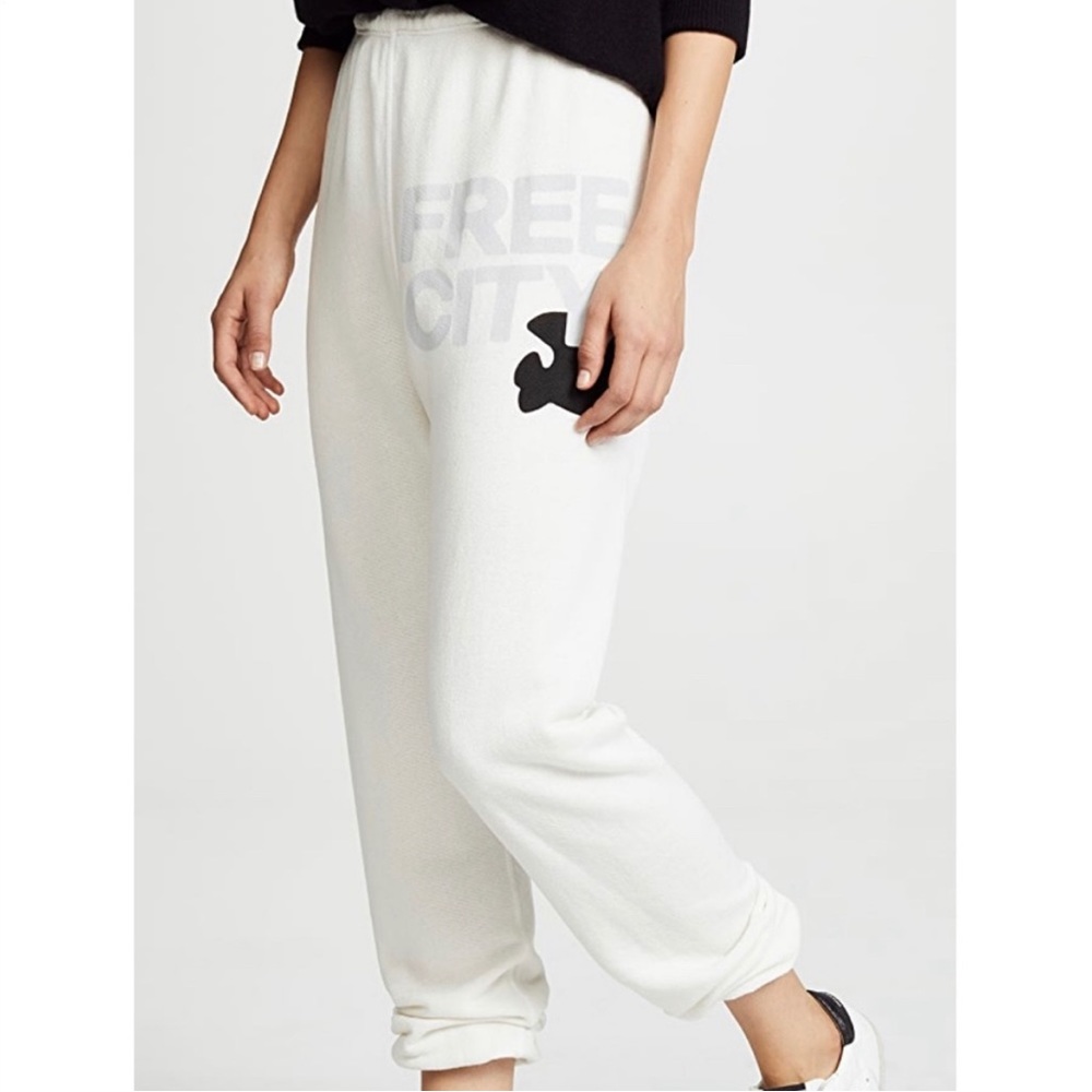 Free city sweatpants!!!